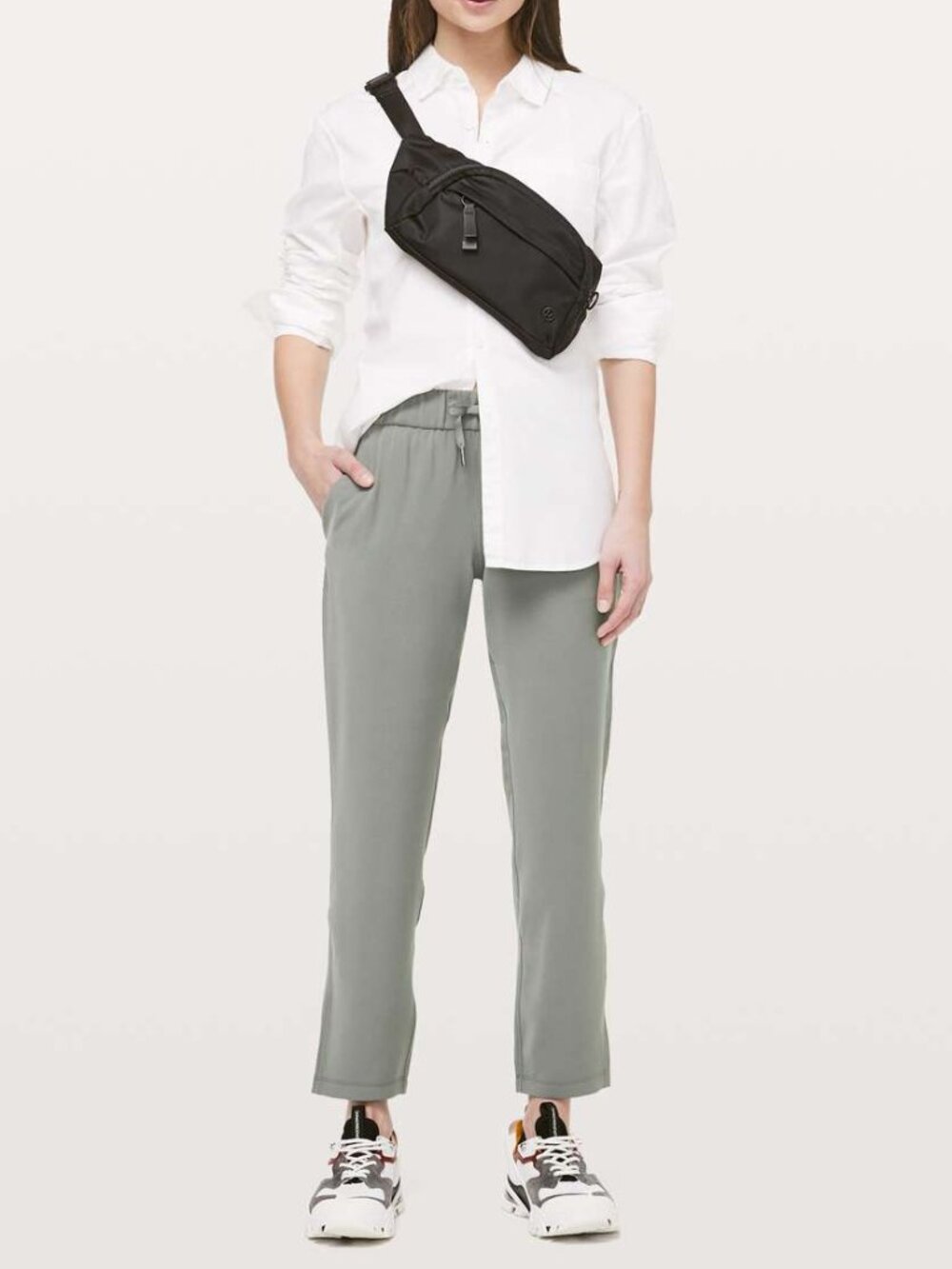 Lululemon On the Fly 7/8 Pant *Woven Grey Sage size 4 NWOT